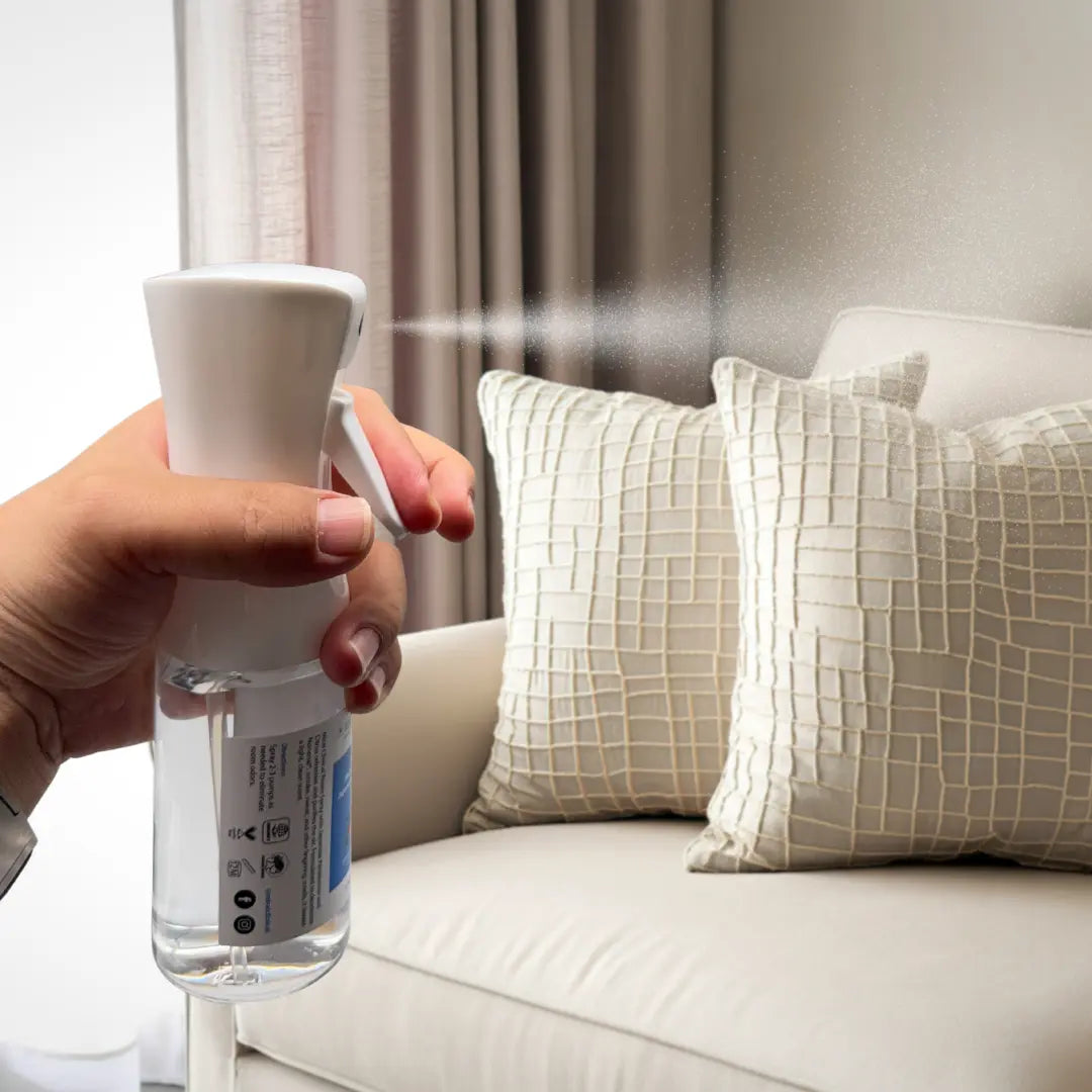 Mirai Clinical Deodorizing Room Spray with Persimmon designed to eliminate Nonenal aging odor and freshen indoor spaces naturally.