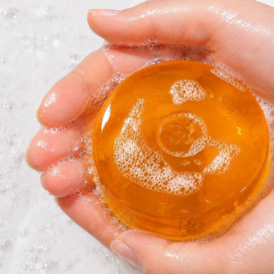 Mirai Clinical Purifying and Deodorizing Soap Bar with Japanese persimmon and green tea, lathered with rich foam