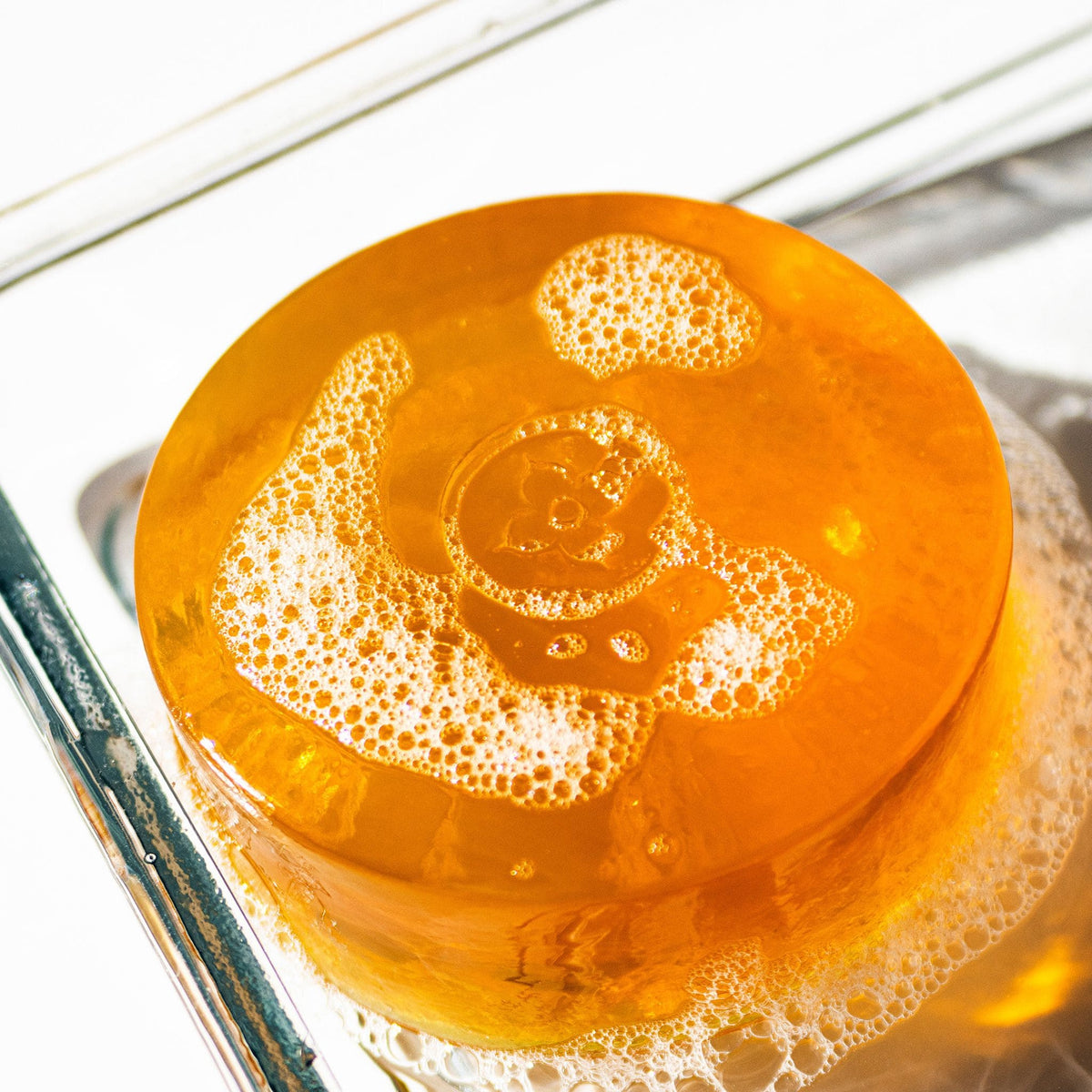 Wet Mirai Clinical deodorizing persimmon soap bar in use