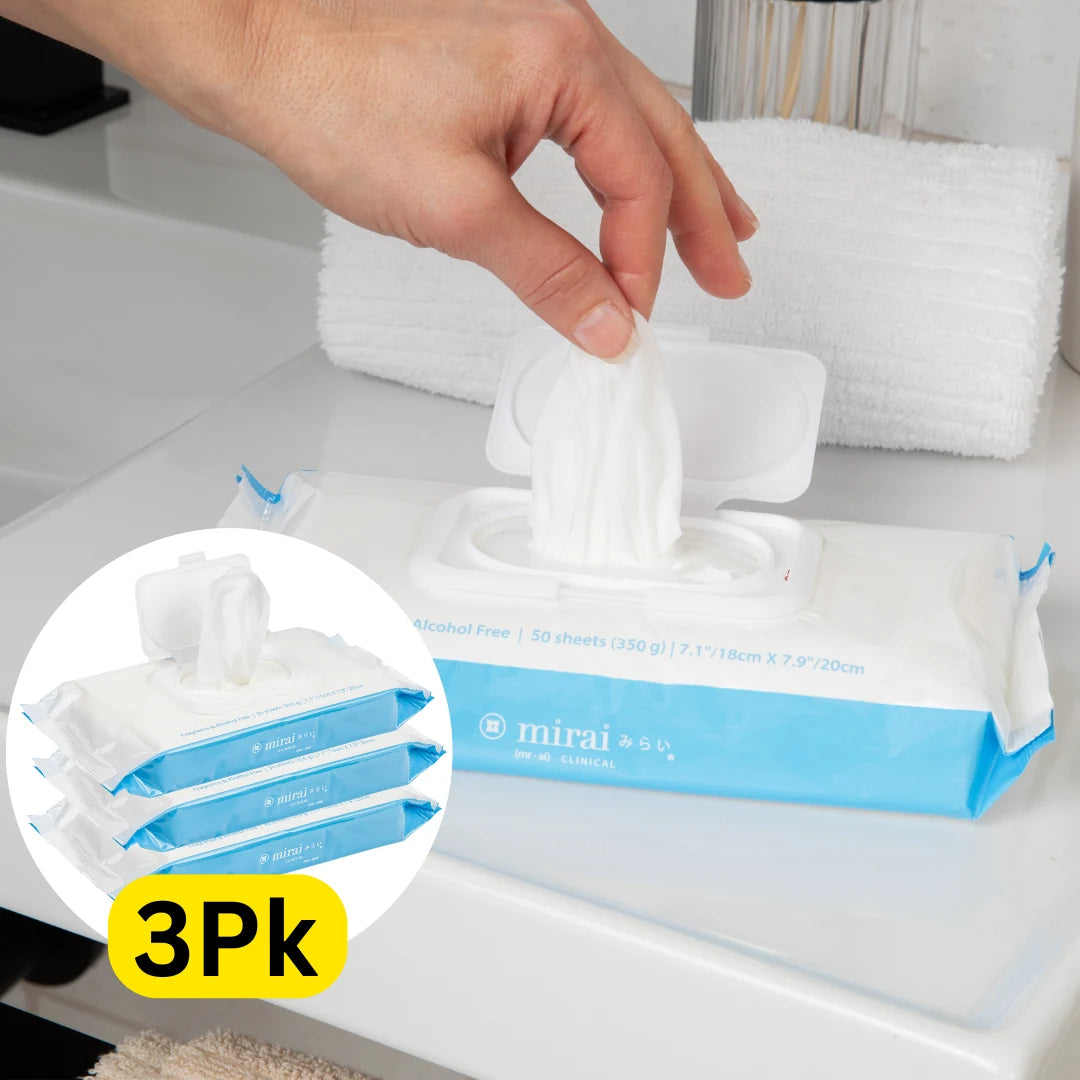 Mirai Clinical Body Wipes remove body odor, including Nonenal, using natural persimmon extract. Alcohol-free, fragrance-free, and perfect for freshening up anytime, anywhere.
